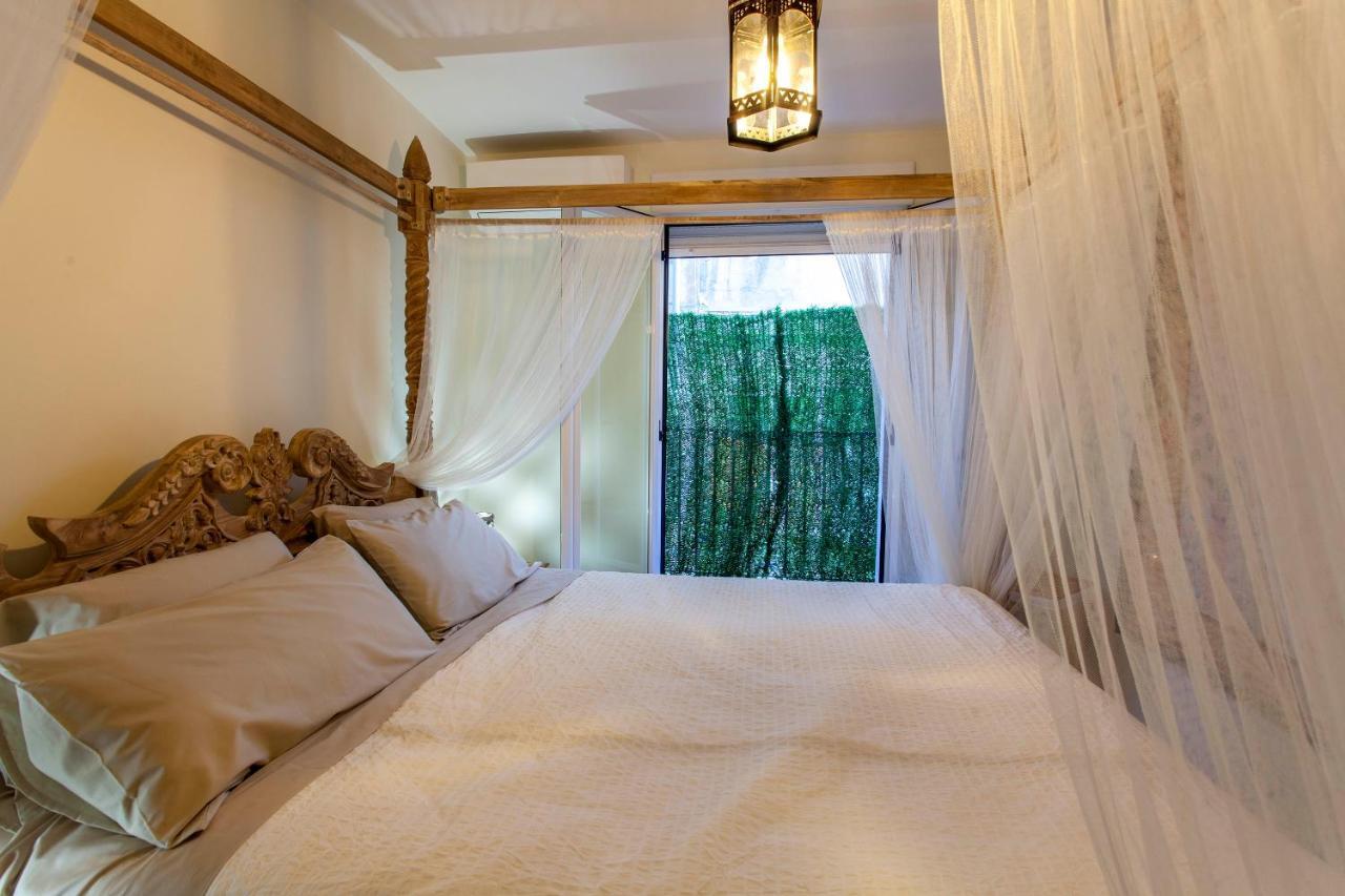 Luxurious & Alluring Home In Historic Town 瓦伦西亚 外观 照片